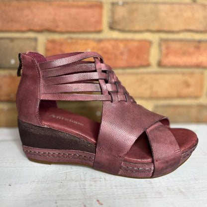 Tavi Bordeaux Leather Sandal 