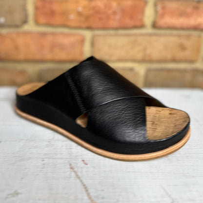 Tutsi Cross Band Sandal - Black