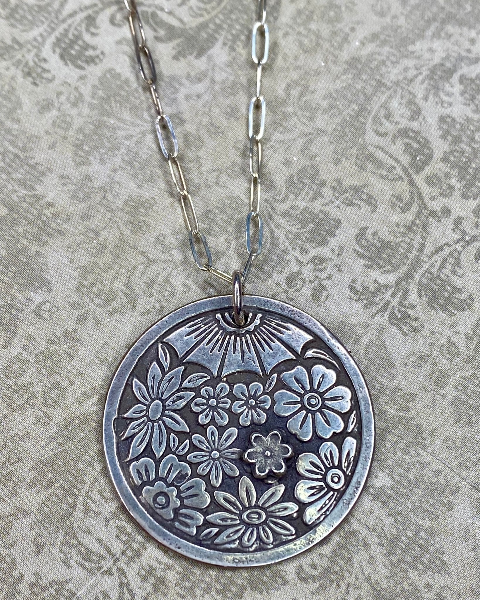 Round Medallion with Raised Flower Necklace - Vintage Vault Boutique