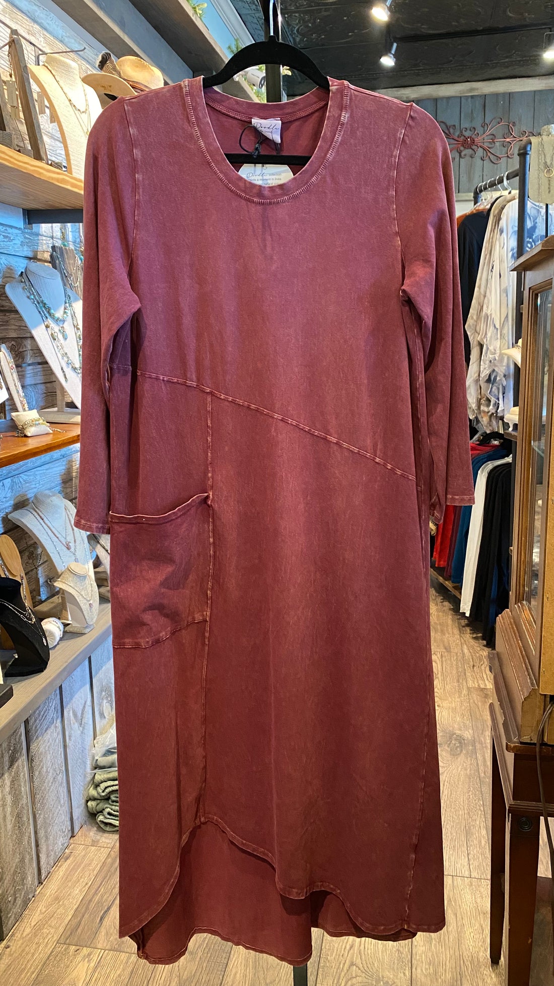 3Q Sleeve Crew Neck Dress