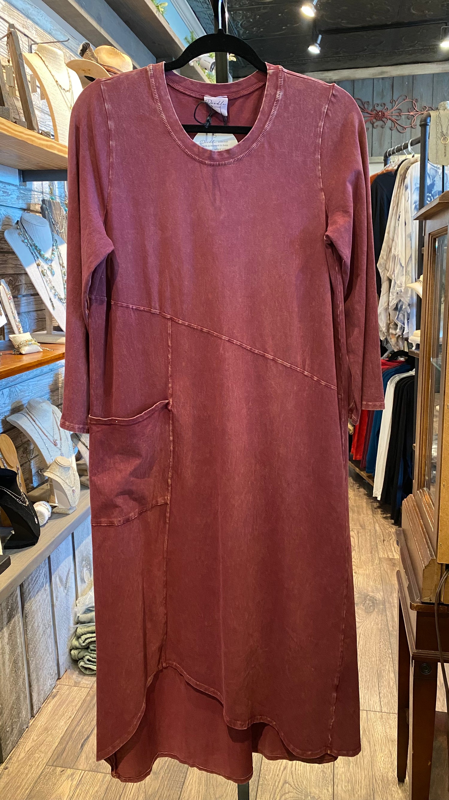 3Q Sleeve Crew Neck Dress