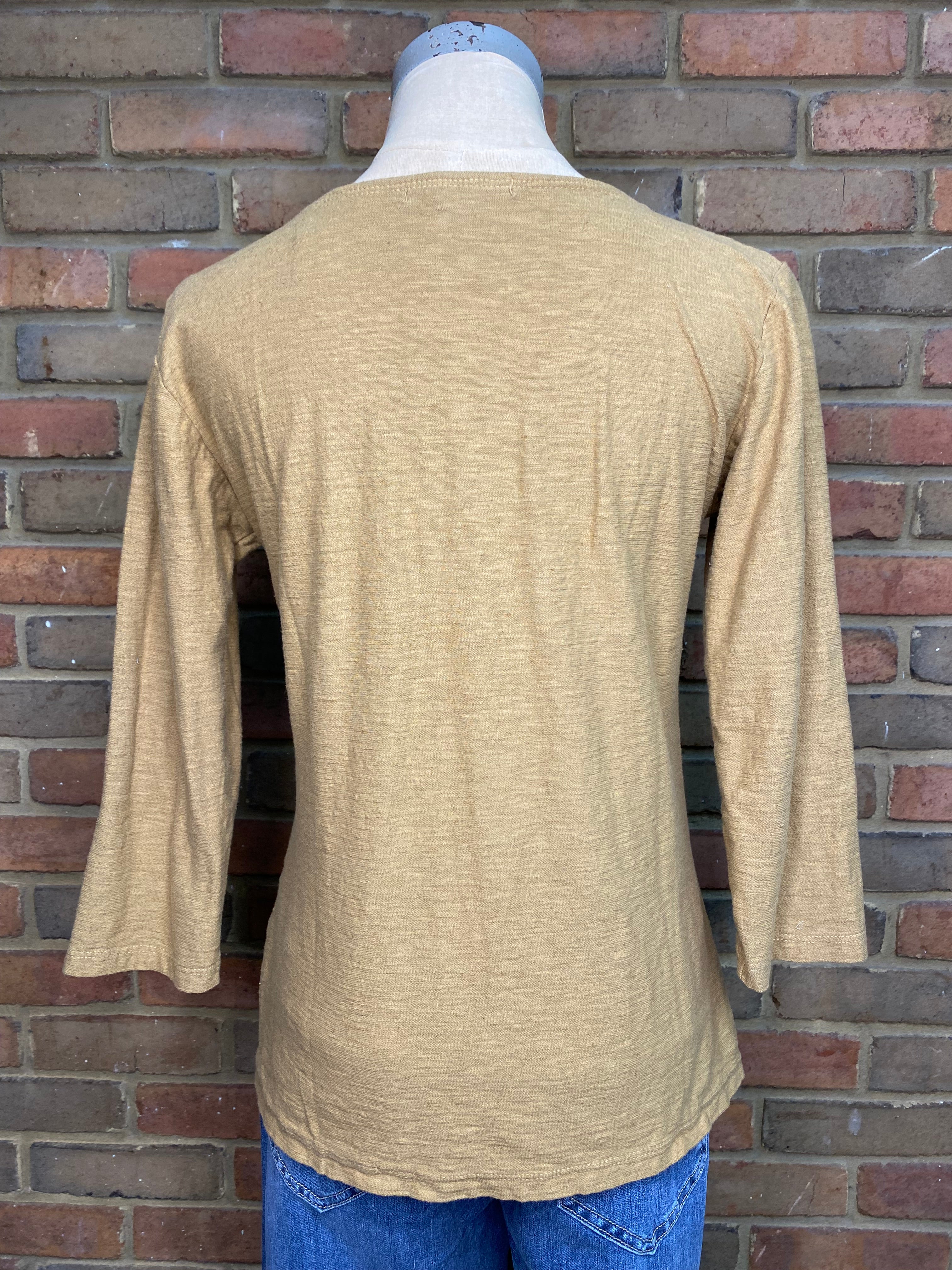 Tuck Front 3/4 Sleeve Top