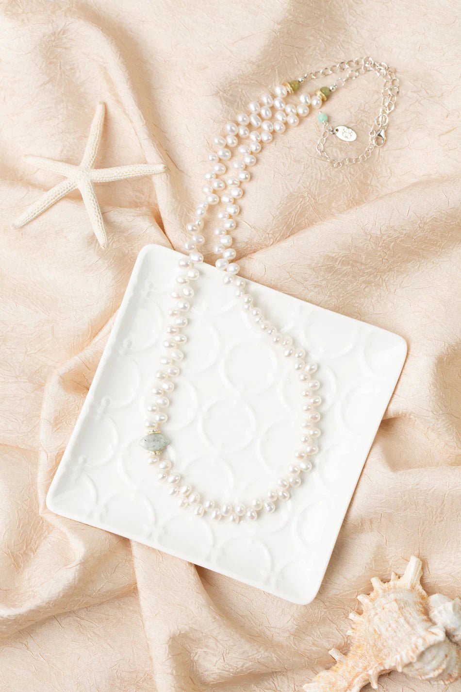Serenity Statement Necklace N068 - Vintage Vault Boutique