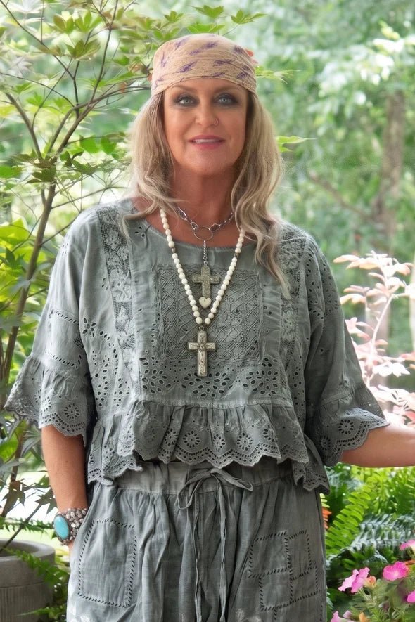 Softly Worn Top - Charcoal - Vintage Vault Boutique