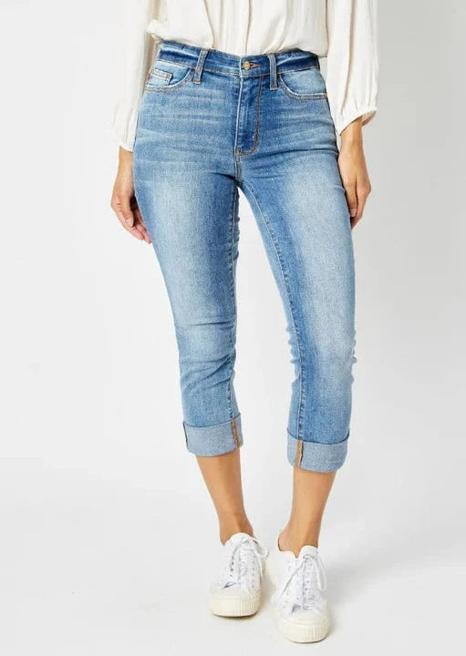 JUDY BLUE Mid Rise Skinny Cuffed Capri Denim  