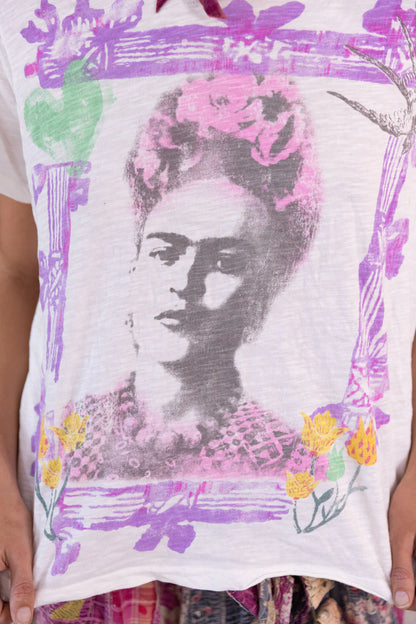 Top 2311 Frida Retablo Tee True