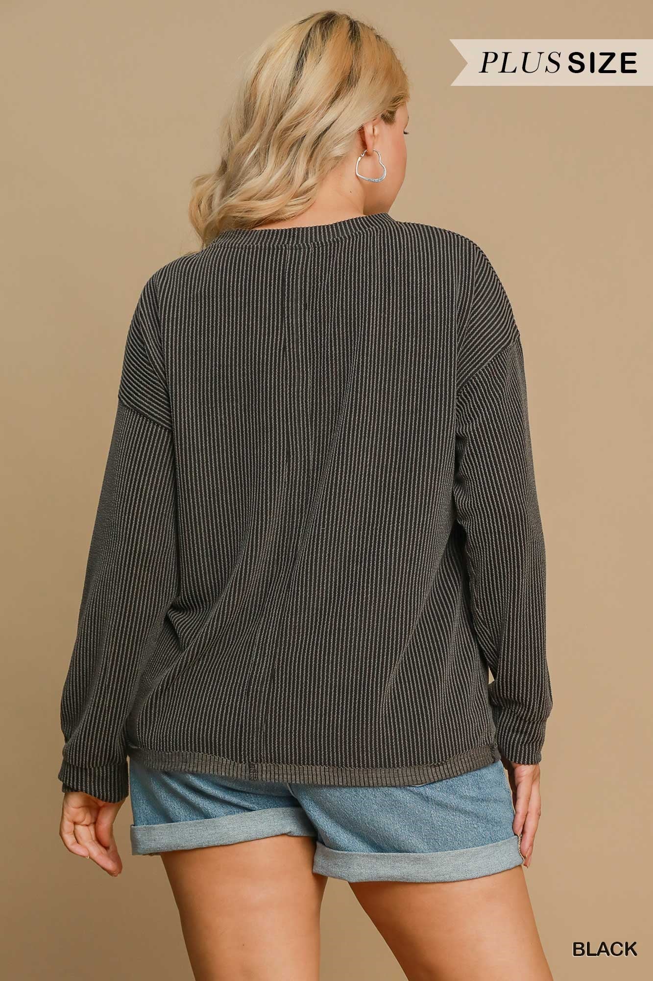 Ribbed Knit Round Neck Top 