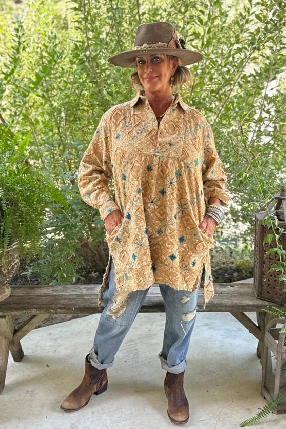 Stars Align Tunic - Vintage Vault Boutique