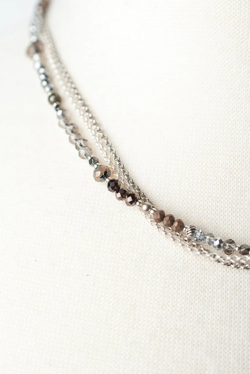 Windsor Castle Short Multistrand Necklace N052 - Vintage Vault Boutique