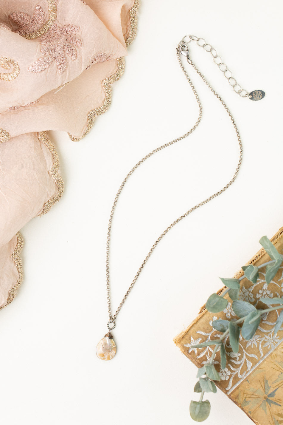Windsor Castle 15.5-17.5&quot; Abalone Teardrop Briolette Simple Necklace