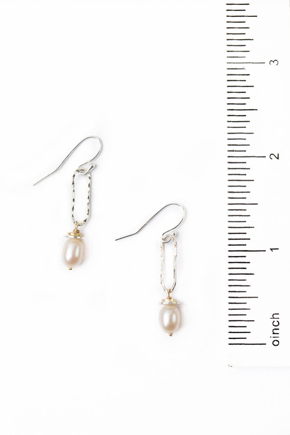Serenity Freshwater Pearl Earring 082E - Vintage Vault Boutique
