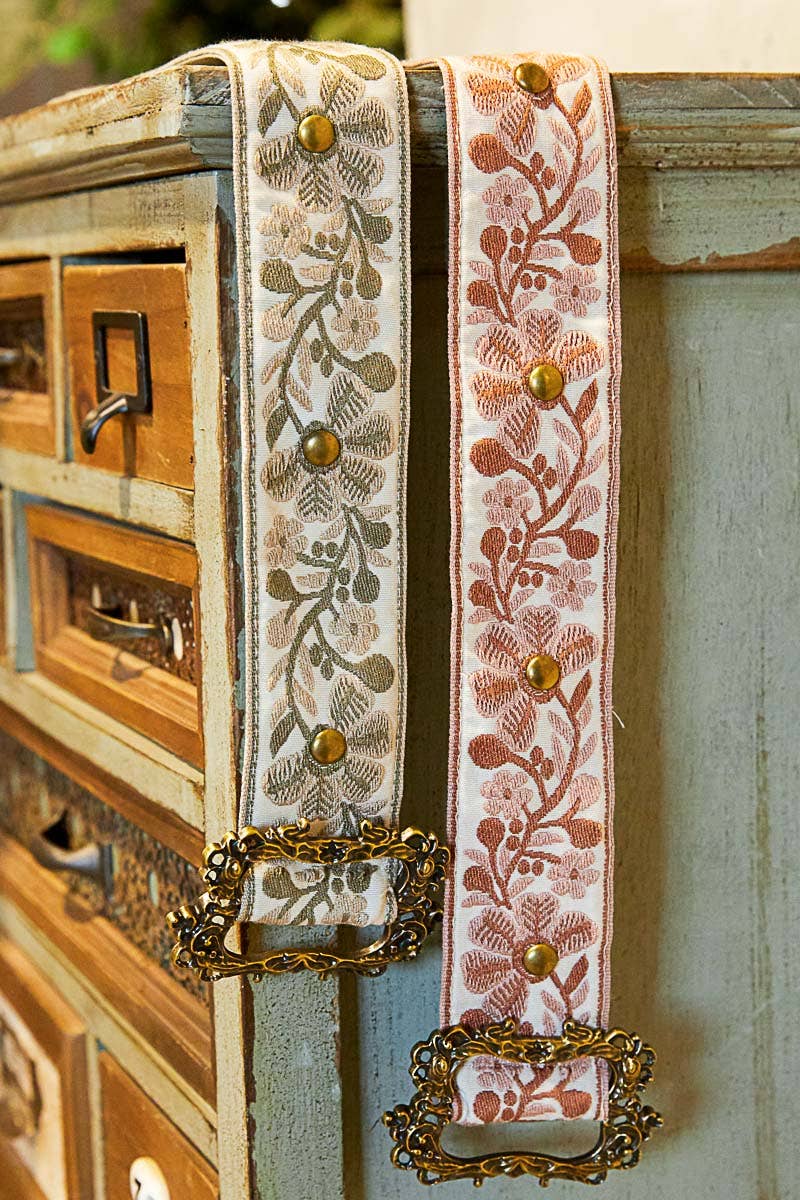 Floral pattern Ivory and Mauve Belt - Vintage Vault Boutique