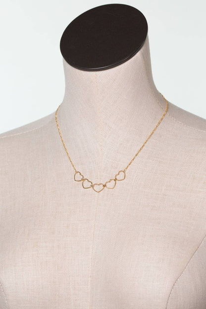 Bold Heart 17-19" Simple Necklace