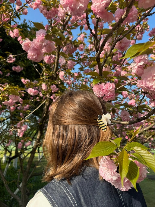 Hand Painted Bee Claw Hair Clip