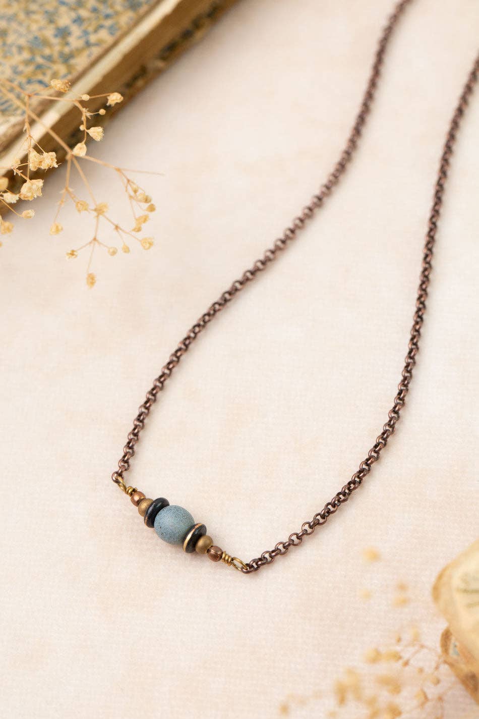 Storyteller 15.5-17.5" Czech Glass Simple Necklace