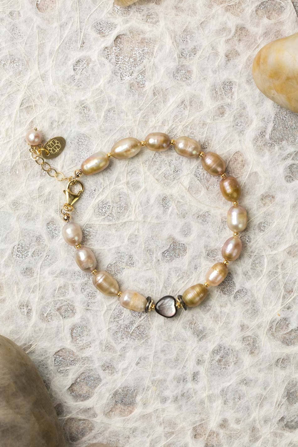 Alchemy 7.5 - 8.5" Pearl, Abalone Heart Simple Bracelet B030 - Vintage Vault Boutique