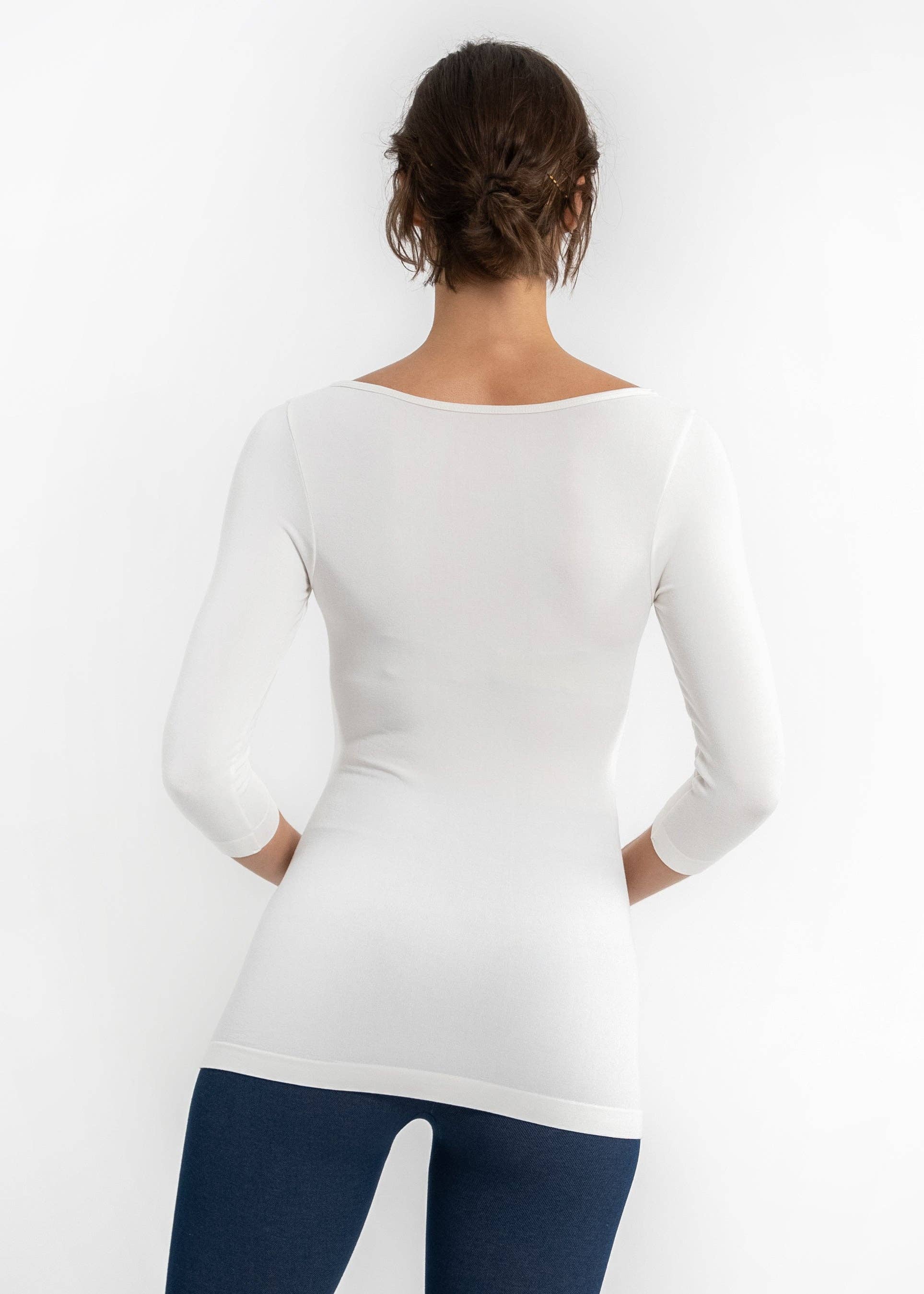 Three Quarter Sleeve V-Neck Top - Vintage Vault Boutique