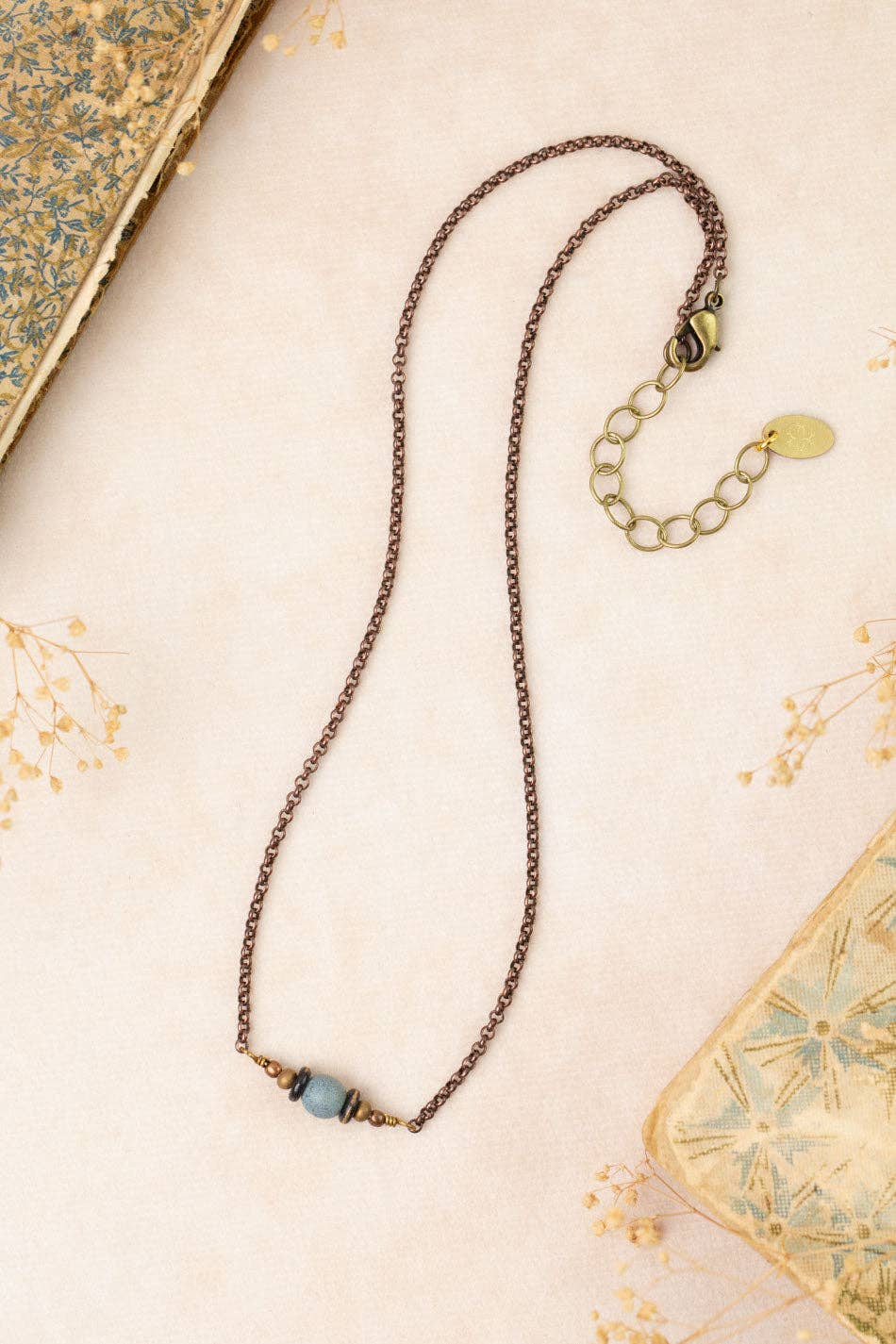 Storyteller 15.5-17.5" Czech Glass Simple Necklace
