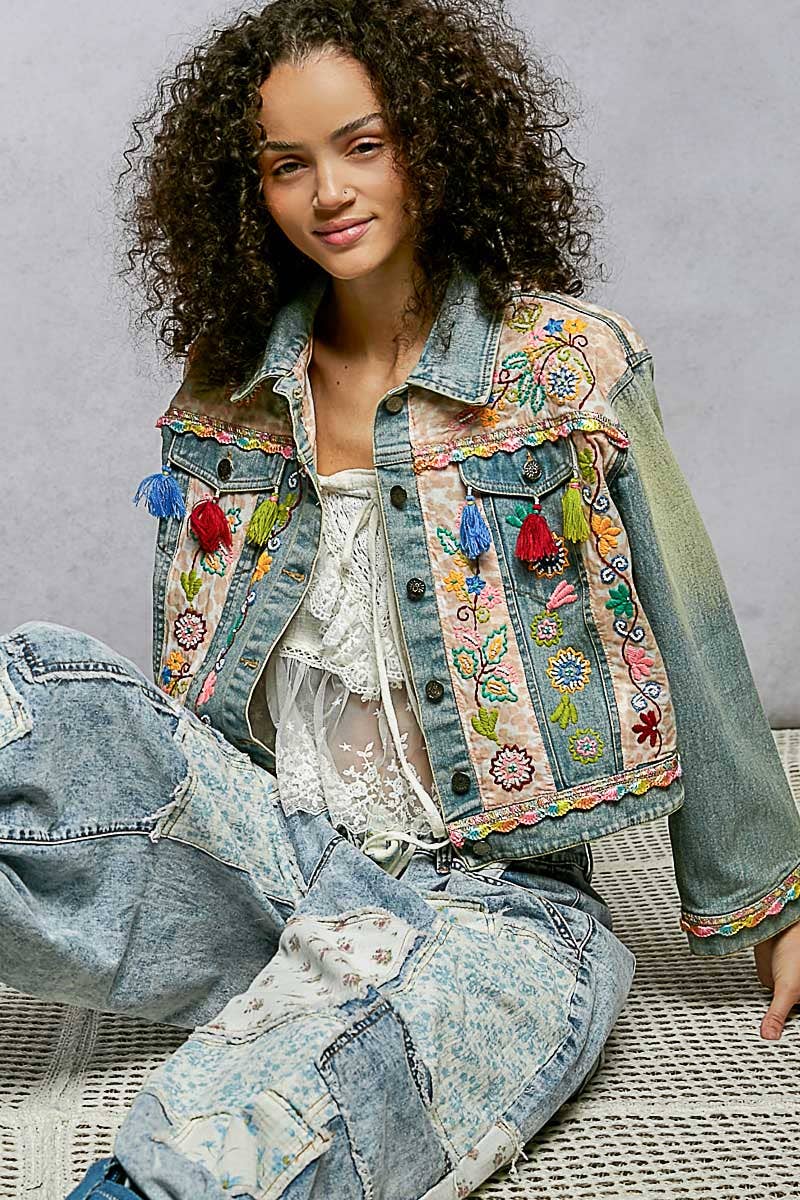 Floral Embroidery Tassel Jacket