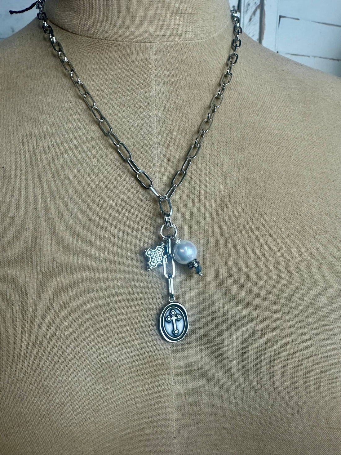 Silver Cross Pearl Necklace - Vintage Vault Boutique
