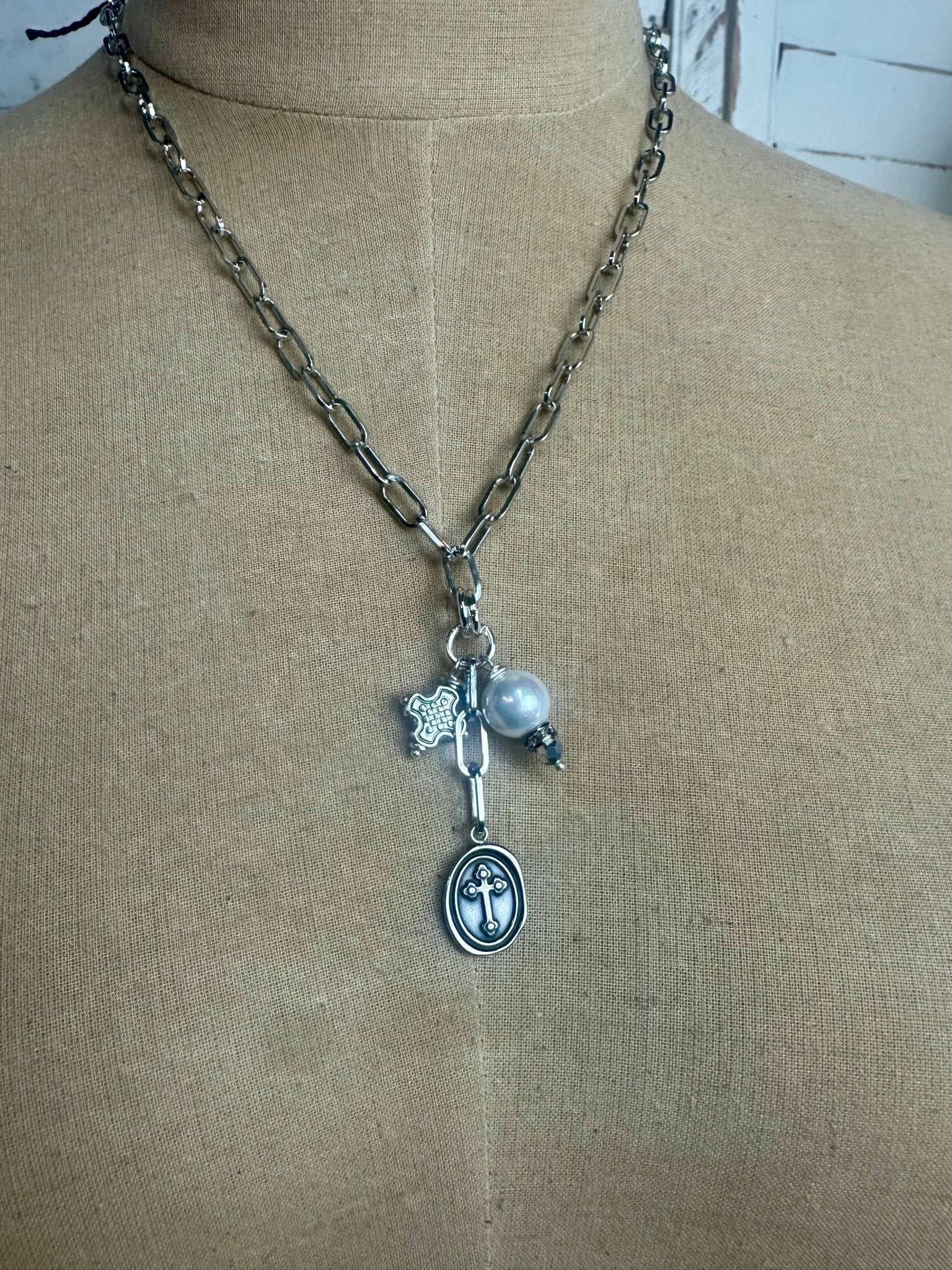 Silver Cross Pearl Necklace - Vintage Vault Boutique