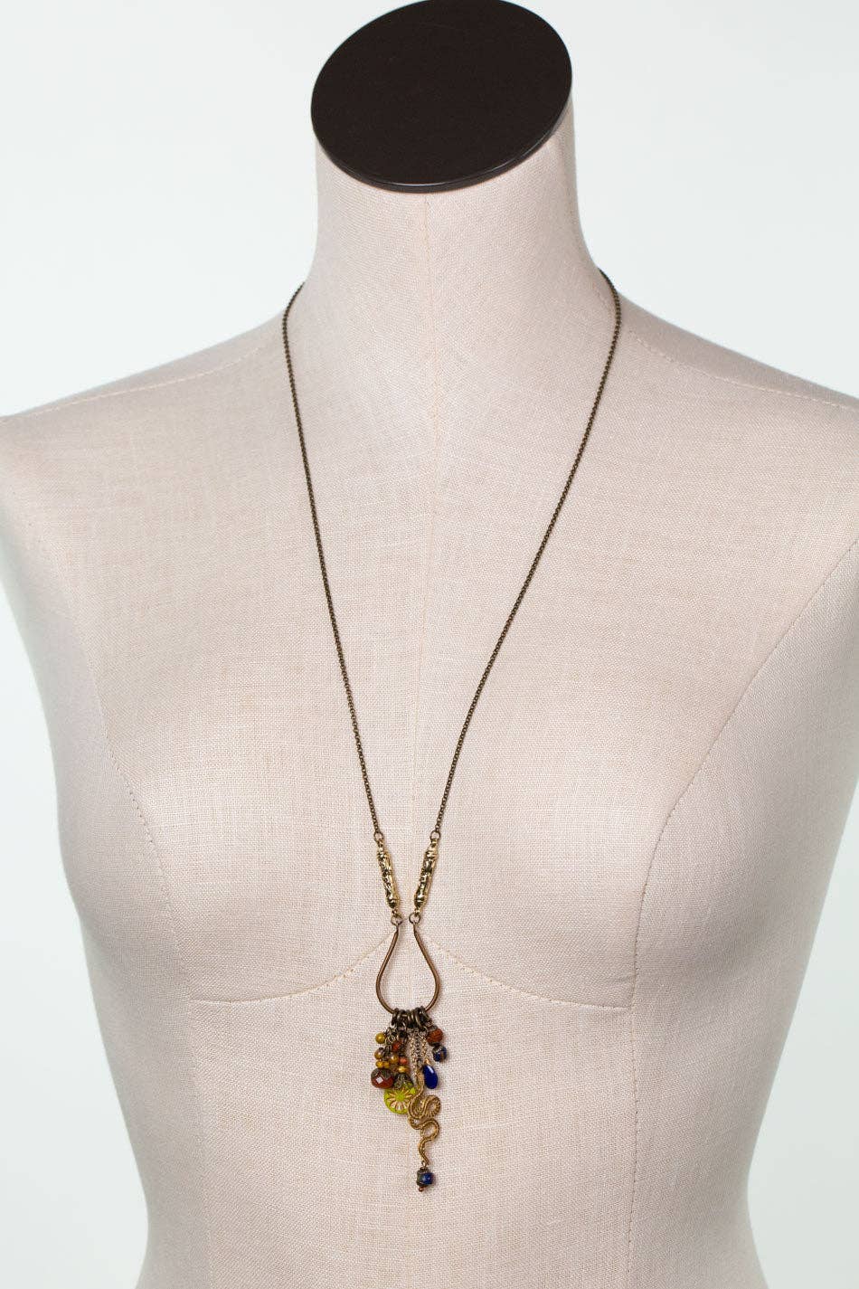 Azulejo Tassel Necklaces 004N - Vintage Vault Boutique