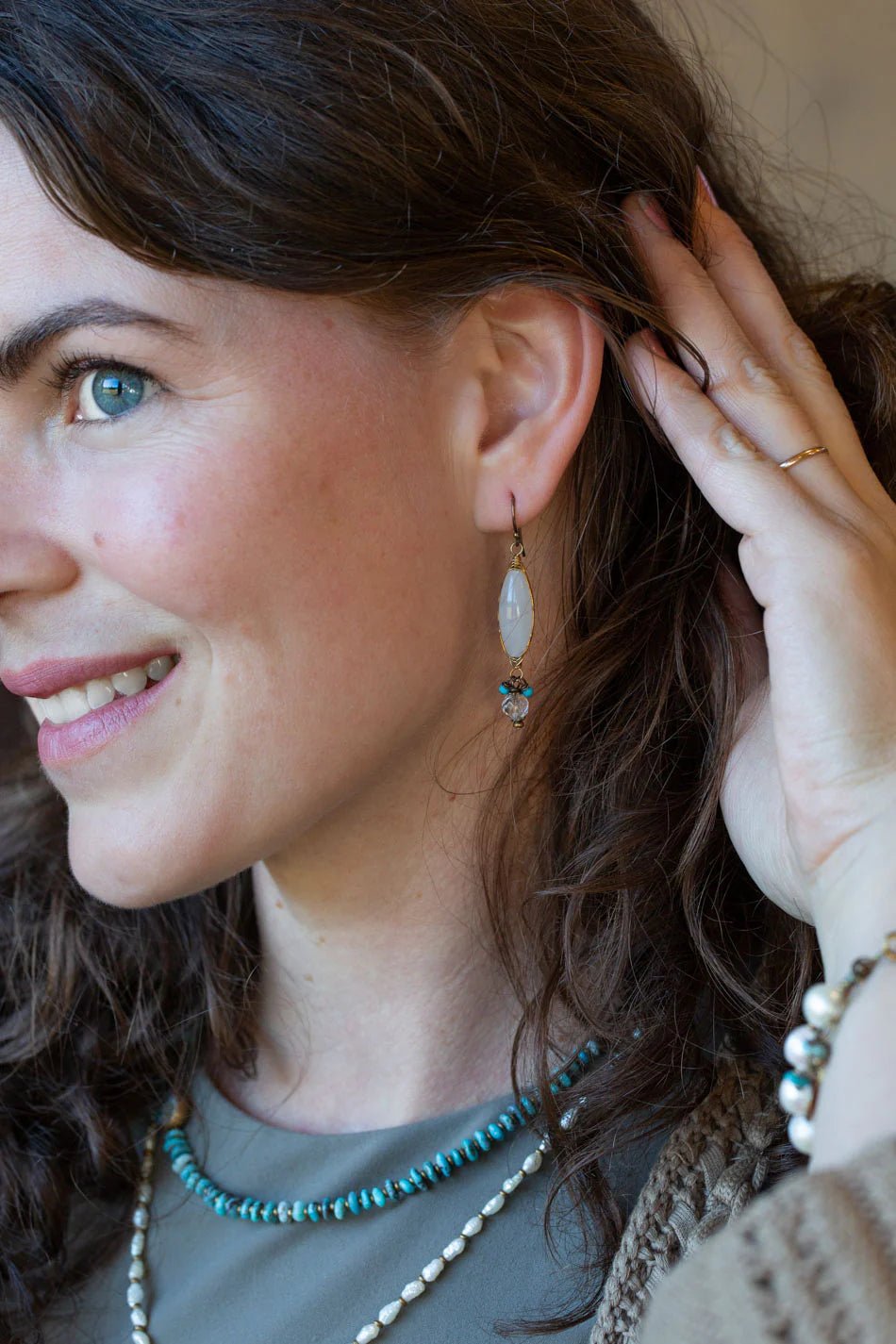 Transcend Moonstone Earrings E012 - Vintage Vault Boutique