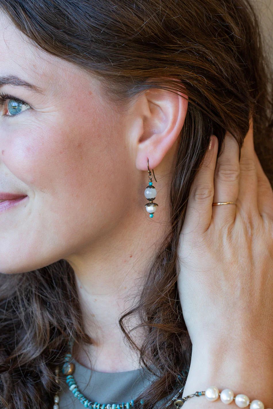 Transcend Moonstone Pearl Earrings E013 - Vintage Vault Boutique