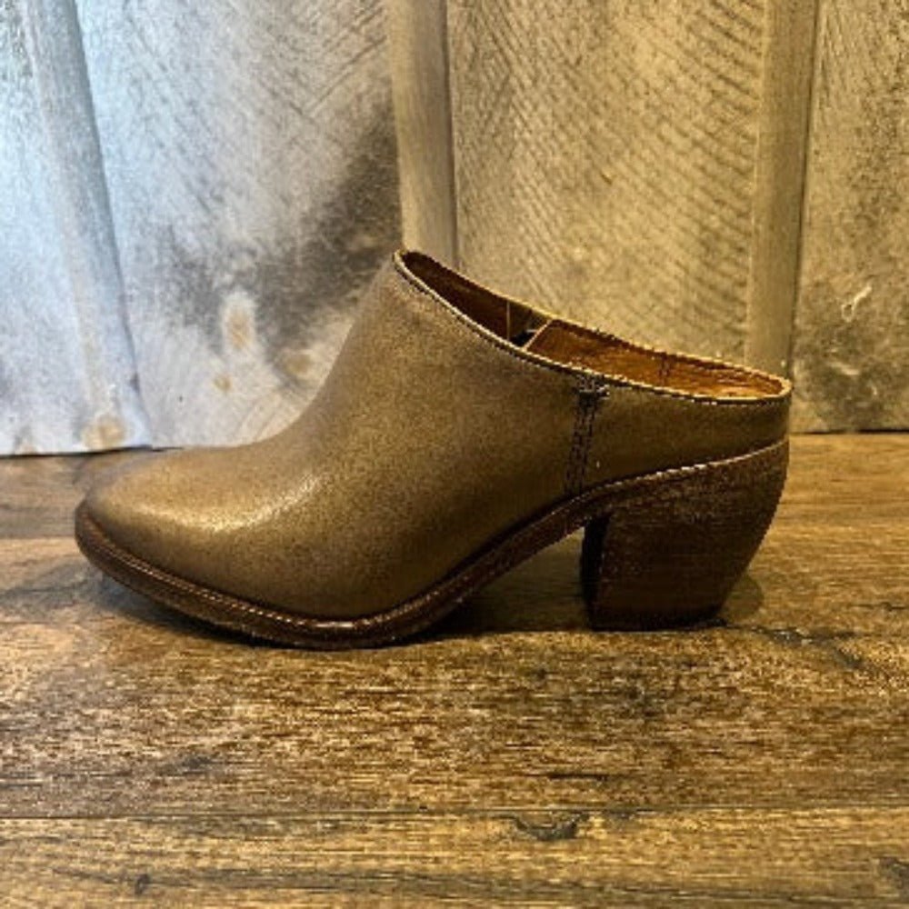 Rosalia Mule Sz 7.5 - Vintage Vault Boutique